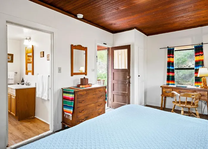 Saguaro Lake Ranch Lodge