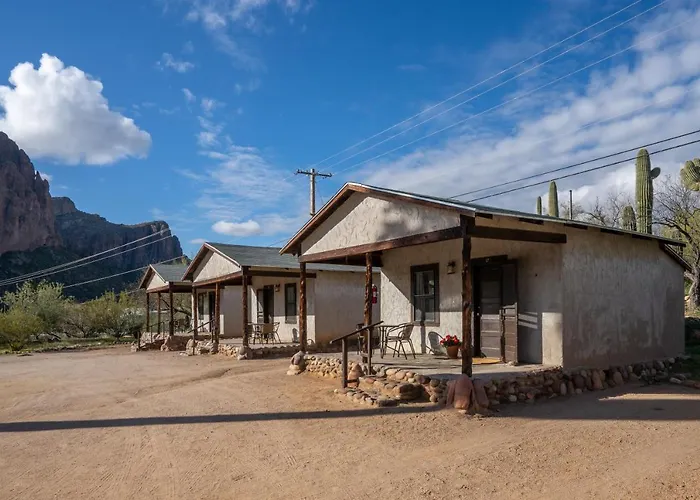 Saguaro Lake Ranch Lodge