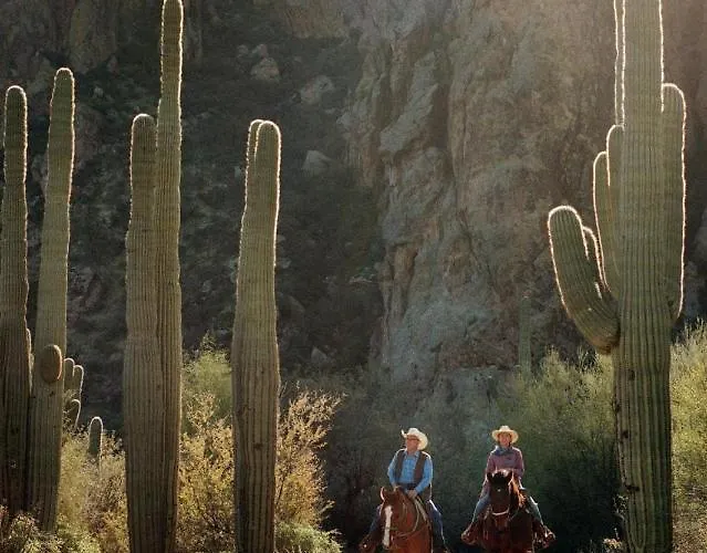 Saguaro Lake Ranch Lodge